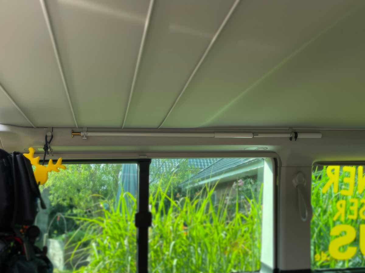 Awning crank holder KURBELIX under the pop-up roof of the VW California Awning crank holder KURBELIX under the pop-up roof of the VW California