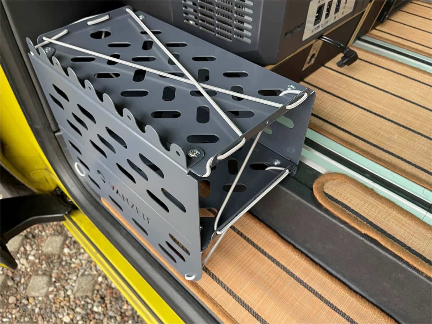 VANZEIT ® VW California Trittstufenregal