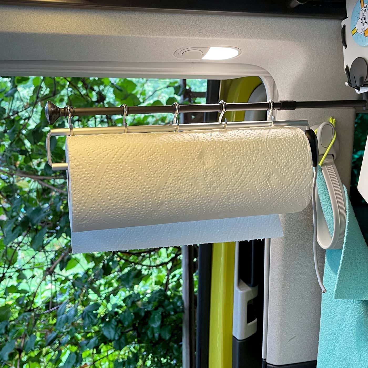 ROLLO an der Camping Küchenzeile