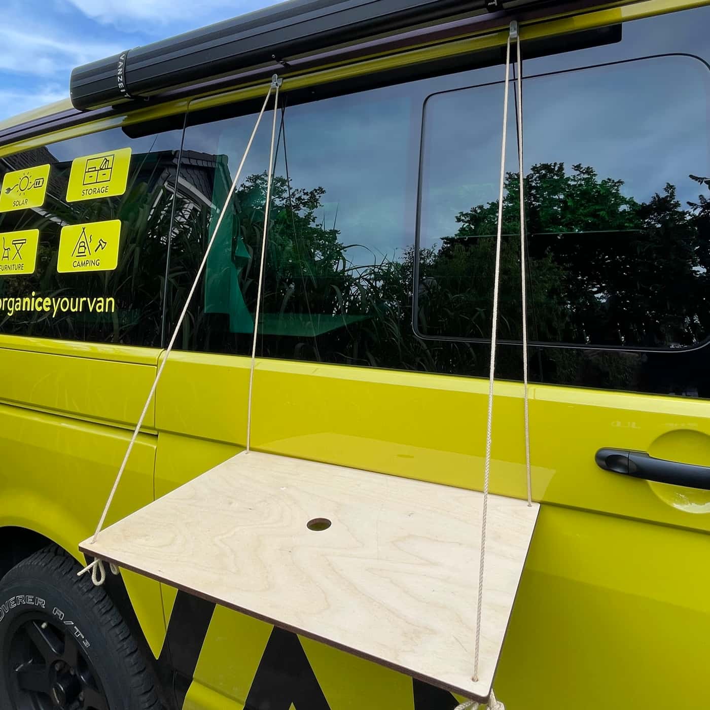 DIY Hängetisch Multiplex an MACHBAR Haken