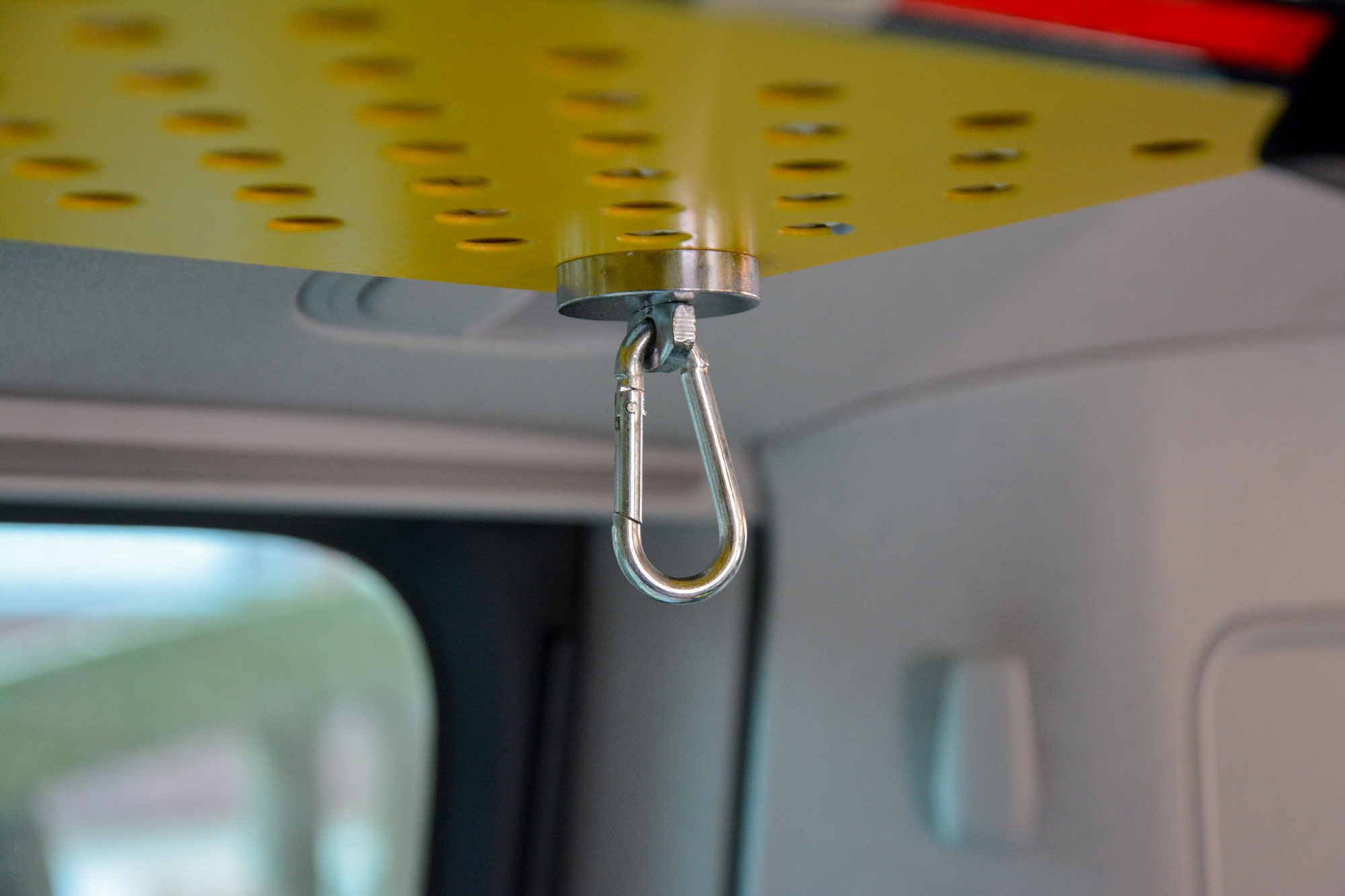 Magnethaken mit Karabiner